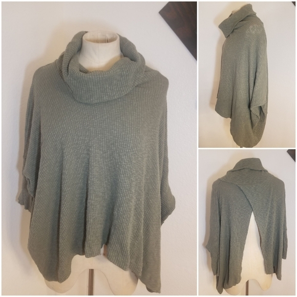 Free People Beach Sz XS World Travelers Open Back Cowl Neck Sweater Green - Picture 1 of 8